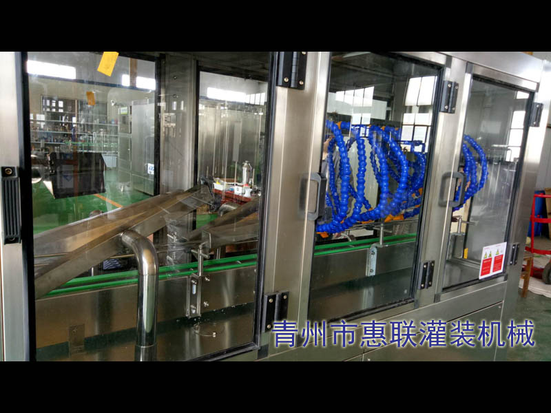 風(fēng)刀+蜘蛛手瓶子烘干機